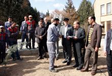 گزارش تصویری از آئیین درختکاری و تقدیر ازهمکاران فضای سبز دانشگاه